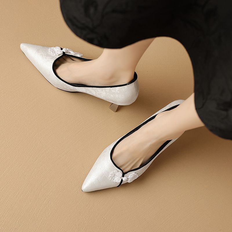 ORCHA LISA Elegant Women's Pum - đánh giá và giá Ethnic Fashion Sale