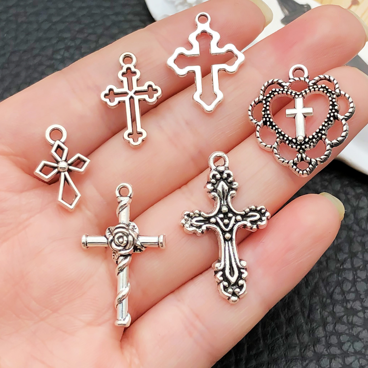 52pcs Assorted Cross Pendants  - đánh giá và giá Ethnic Fashion Accessories