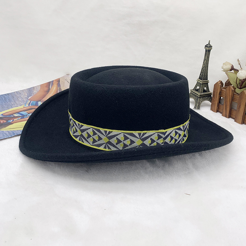 Fashionable and Casual Jazz Ha - đánh giá và giá Ethnic Fashion Sale